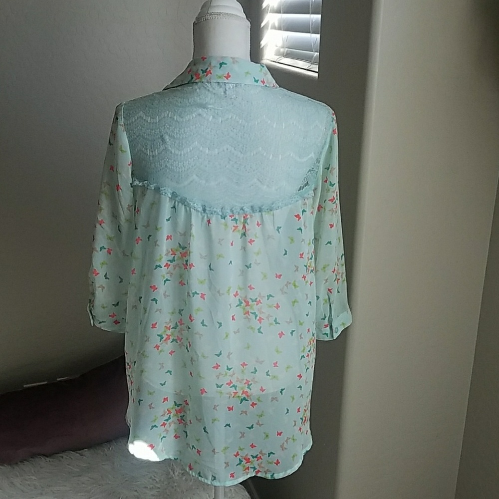 Sheer Button up Mint Green Shirt Like New